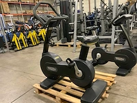 Technogym excite new bike 500 led home trainer - afbeelding 1 van  6