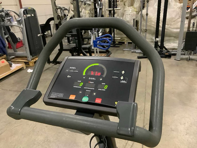 Technogym excite new bike 500 led home trainer - afbeelding 5 van  6