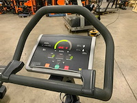 Technogym excite new bike 500 led home trainer - afbeelding 3 van  5