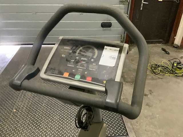 Technogym excite+ new bike 500led home trainer - afbeelding 2 van  5