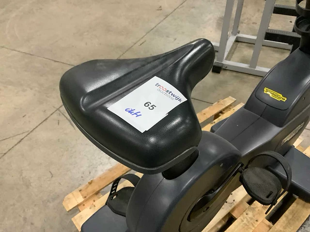 Technogym excite new bike 700 led home trainer - afbeelding 2 van  4
