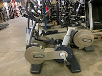 Technogym excite new bike uprightbike home trainer - afbeelding 1 van  5
