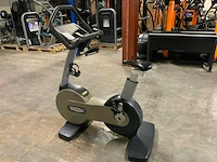Technogym excite new bike uprightbike home trainer - afbeelding 1 van  6