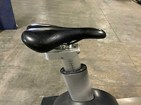 Technogym excite new bike uprightbike home trainer - afbeelding 5 van  6