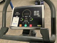 Technogym excite new bike uprightbike home trainer - afbeelding 6 van  6