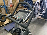 Technogym excite new bike uprightbike home trainer - afbeelding 2 van  5