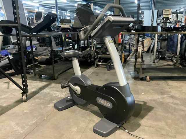 Technogym excite new bike visioweb home trainer - afbeelding 5 van  6