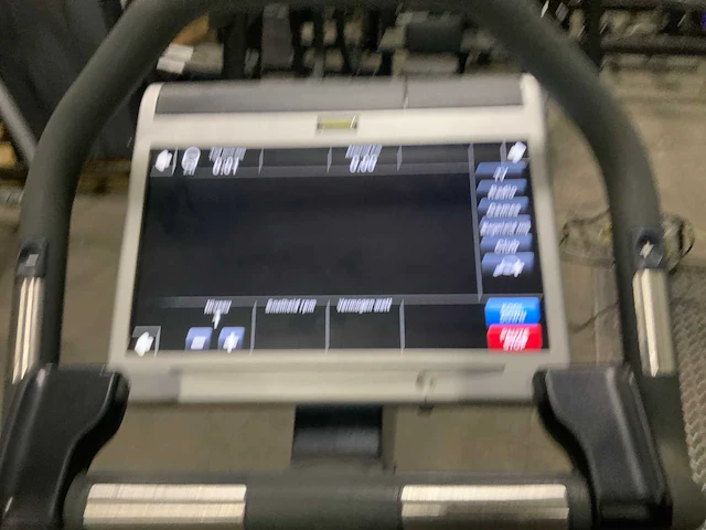 Technogym excite+ new bike visioweb home trainer - afbeelding 5 van  6