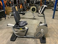 Technogym excite recline 500 led recumbent bike home trainer - afbeelding 3 van  6
