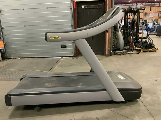 Technogym excite run now 500 led loopband - afbeelding 6 van  6
