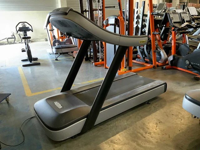 Technogym excite run now 500 led loopband - afbeelding 4 van  5
