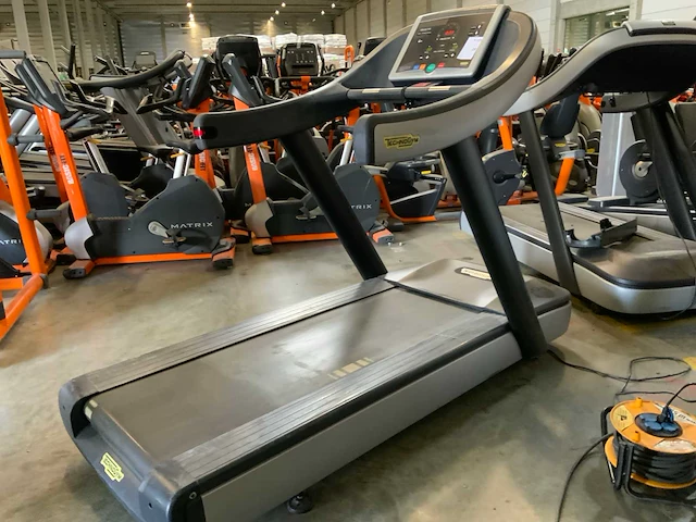 Technogym excite run now 500 led loopband - afbeelding 4 van  5