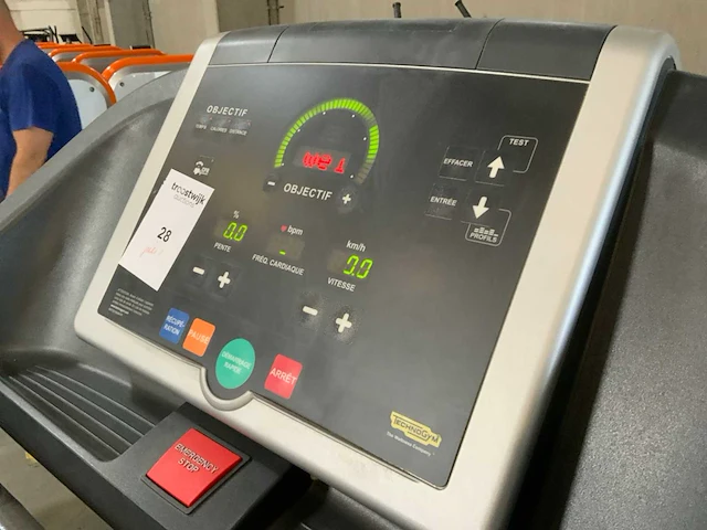 Technogym excite run now 500 led loopband - afbeelding 4 van  6