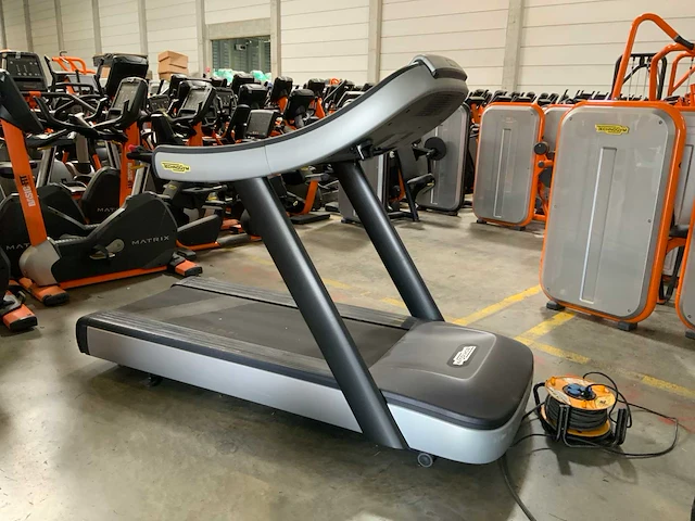 Technogym excite run now 500 led loopband - afbeelding 2 van  5