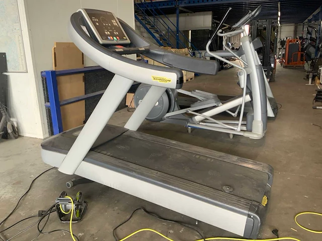 Technogym excite run now 500 led loopband - afbeelding 2 van  5