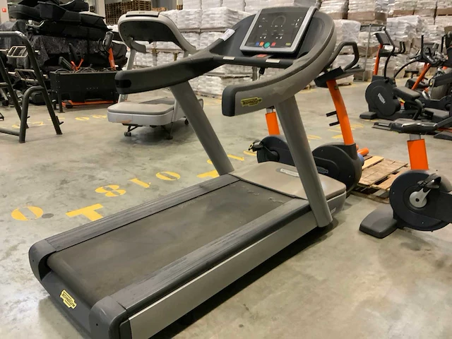 Technogym excite run now 500 led loopband - afbeelding 6 van  6