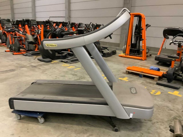 Technogym excite run now 500 led loopband - afbeelding 5 van  5