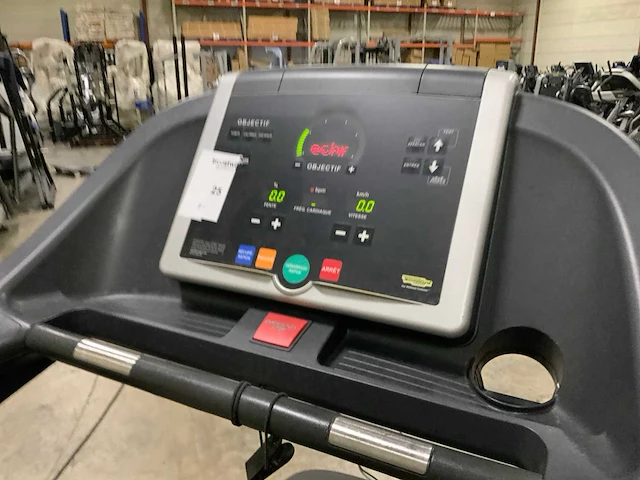 Technogym excite run now treadmill loopband - afbeelding 4 van  5