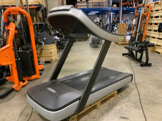 Technogym excite run now treadmill loopband - afbeelding 5 van  5
