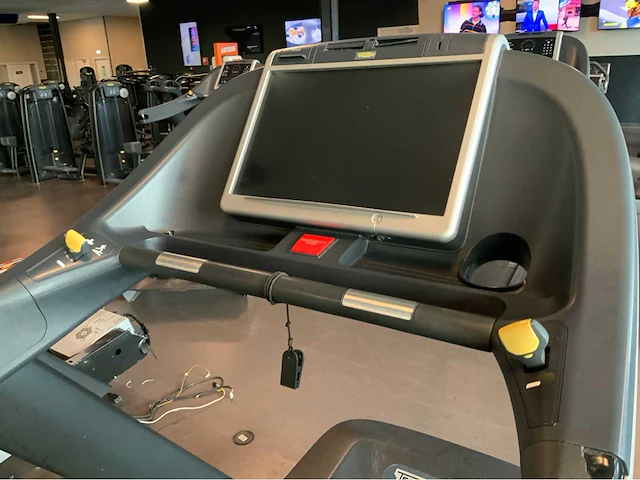 Technogym excite run now visioweb loopband - afbeelding 5 van  5