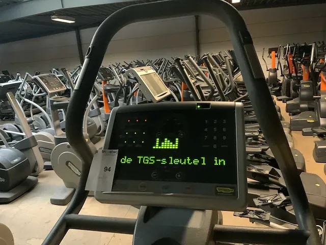 Technogym excite+ step 700 led stepper - afbeelding 2 van  5