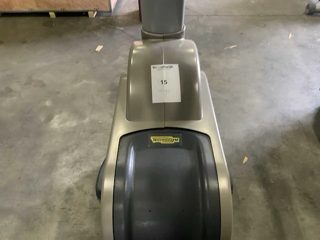 Technogym excite step 700 led stepper - afbeelding 3 van  4