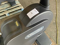 Technogym excite+ step 700 visioweb stepper - afbeelding 4 van  5