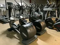 Technogym excite+ synchro 500 led crosstrainer - afbeelding 4 van  8