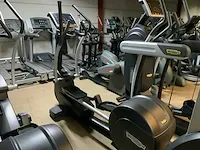 Technogym excite+ synchro 500 led crosstrainer - afbeelding 6 van  8
