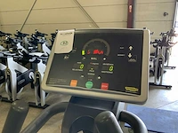 Technogym excite synchro 500 led crosstrainer - afbeelding 4 van  6