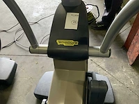 Technogym excite synchro 500 led crosstrainer - afbeelding 3 van  6