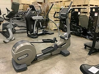 Technogym excite synchro 500 led crosstrainer - afbeelding 1 van  6