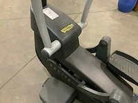 Technogym excite synchro 500 led crosstrainer - afbeelding 2 van  6