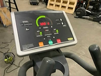 Technogym excite synchro 500 led crosstrainer - afbeelding 5 van  6
