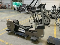 Technogym excite+ synchro 500 led crosstrainer - afbeelding 2 van  5