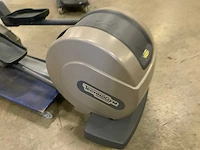 Technogym excite+ synchro 500 led crosstrainer - afbeelding 2 van  5