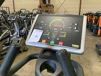 Technogym excite+ synchro 500 led crosstrainer - afbeelding 3 van  7