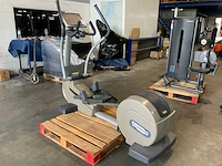 Technogym excite synchro 500 led crosstrainer - afbeelding 2 van  5