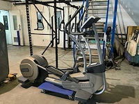 Technogym excite synchro 500 led crosstrainer - afbeelding 2 van  6