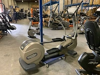 Technogym excite synchro 500 led crosstrainer - afbeelding 7 van  7