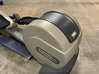 Technogym excite synchro 500 led crosstrainer - afbeelding 1 van  5