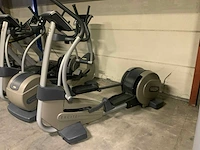 Technogym excite synchro 500 led crosstrainer - afbeelding 1 van  4