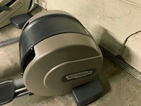 Technogym excite synchro 500 led crosstrainer - afbeelding 3 van  4