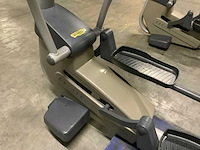 Technogym excite synchro 500 led crosstrainer - afbeelding 2 van  6