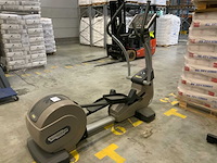 Technogym excite synchro 500 led crosstrainer - afbeelding 5 van  5