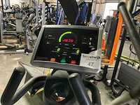 Technogym excite synchro 500 led crosstrainer - afbeelding 3 van  6