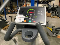 Technogym excite synchro 500 led crosstrainer - afbeelding 3 van  5