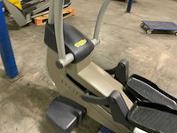 Technogym excite synchro 500 led crosstrainer - afbeelding 5 van  5
