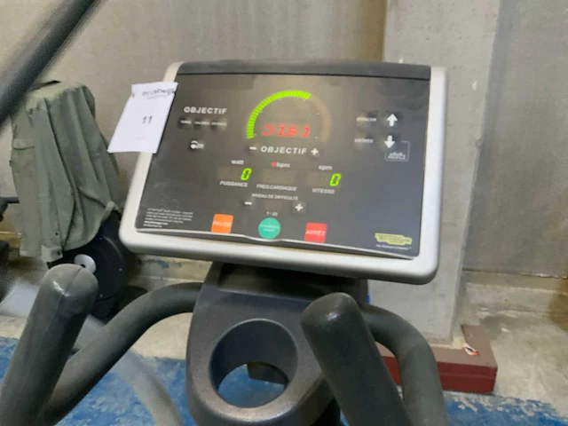 Technogym excite synchro 500led crosstrainer - afbeelding 5 van  6