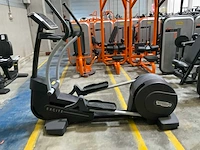Technogym excite synchro 500led crosstrainer - afbeelding 6 van  6